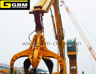 Excavator supporting hydraulic grab bucket Featured Image