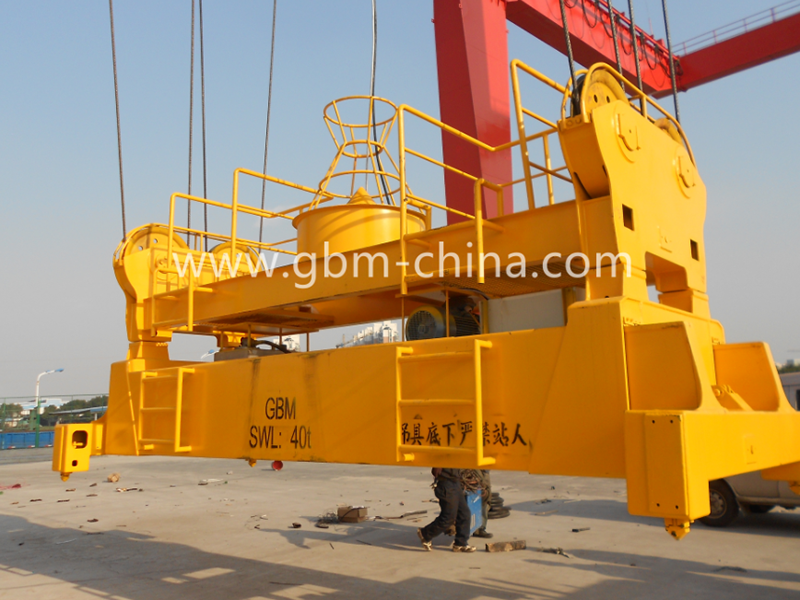 Hydraulic telescopic spreader8