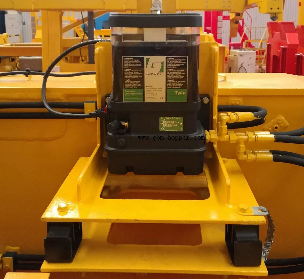 New maintenance technology, automatic lubrication system for container spreaders