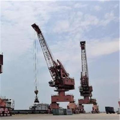 The Traditional Use Of The Port Wharf Crane